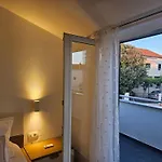 Cozy Designed & Sea View Sulye, Sibenik *