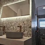 Cozy Designed & Sea View Sulye, Sibenik