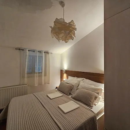 Апартаменты Cozy Designed & Sea View Sulye, Sibenik