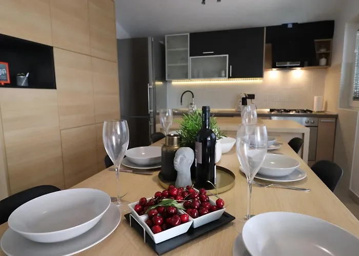 Cozy Designed & Sea View Sulye, Sibenik 자보리치